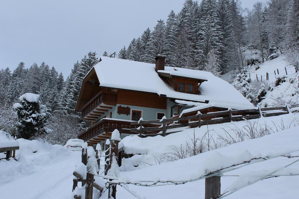 Haus Othmar Schabuss Casa de hóspedes Bad Kleinkirchheim Exterior foto